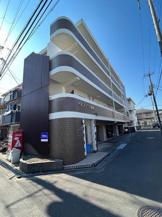 ベルメゾン６番館の物件外観写真
