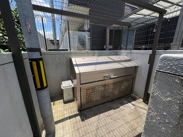 物件外観写真6　(建物設備)