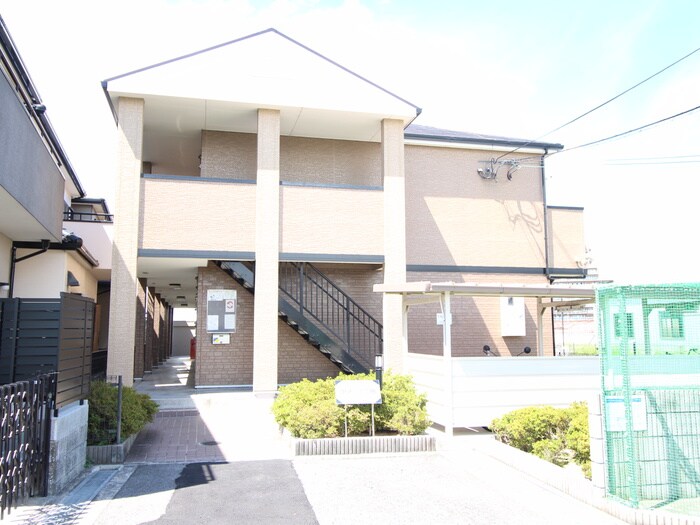 物件外観写真2　(外観写真)