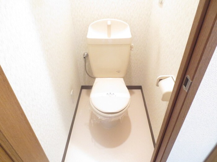 物件内観写真11　(トイレ)