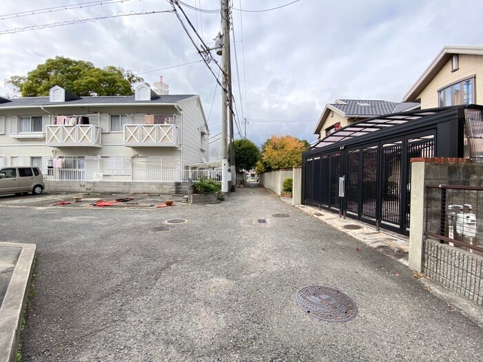 物件外観写真5　(周辺環境)