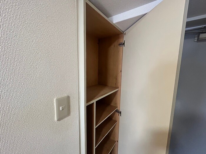 物件内観写真18　(靴箱)