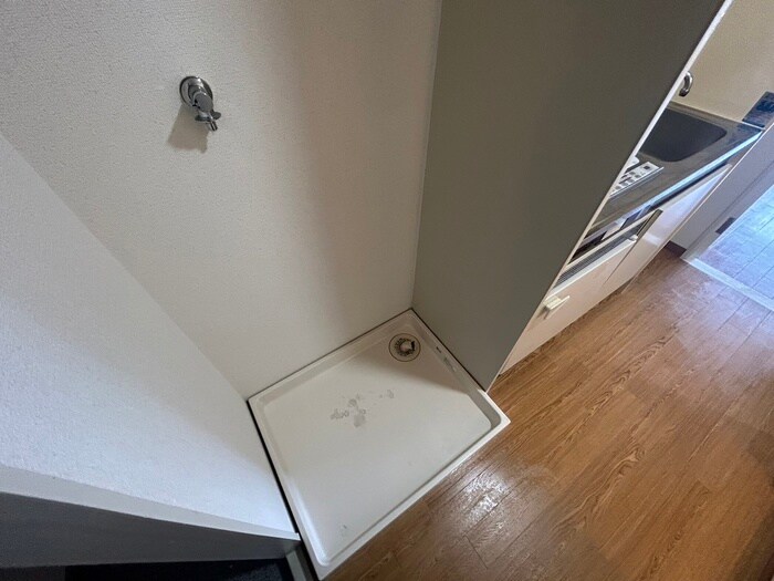 物件内観写真19　(洗濯機置場)