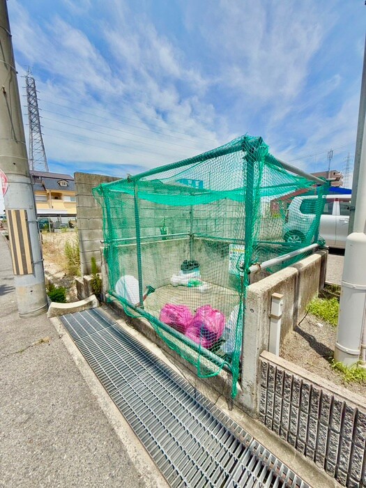 物件外観写真5　(建物設備)