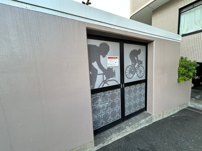 物件外観写真6　(建物設備)