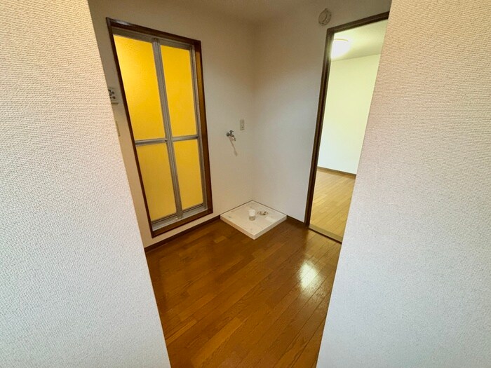 物件内観写真20　(廊下)