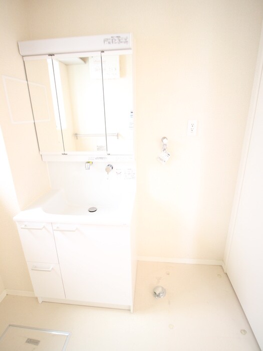 物件内観写真12　(洗面)