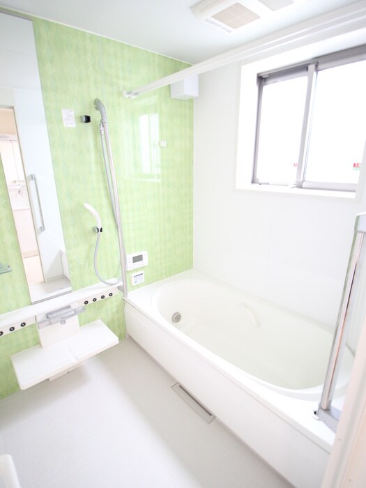 物件内観写真13　(バス／シャワールーム等)