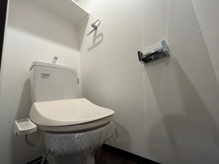 物件内観写真12　(トイレ)