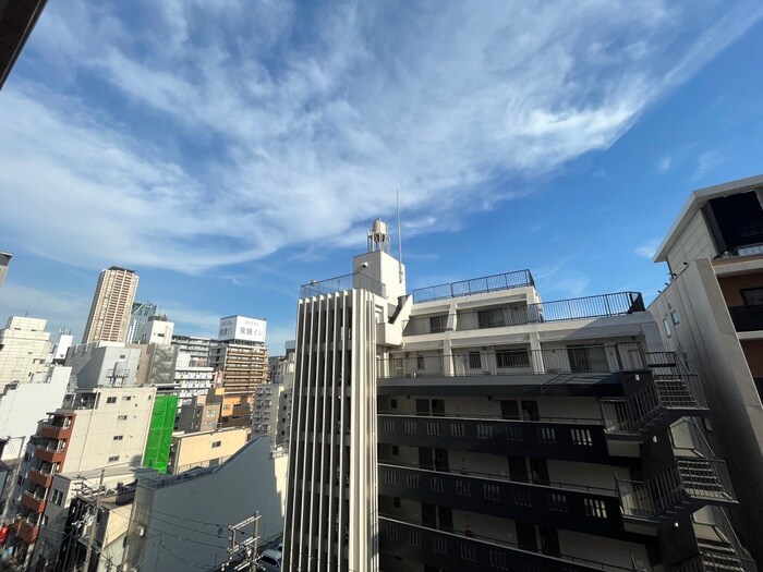 物件内観写真16　(室内からの展望)