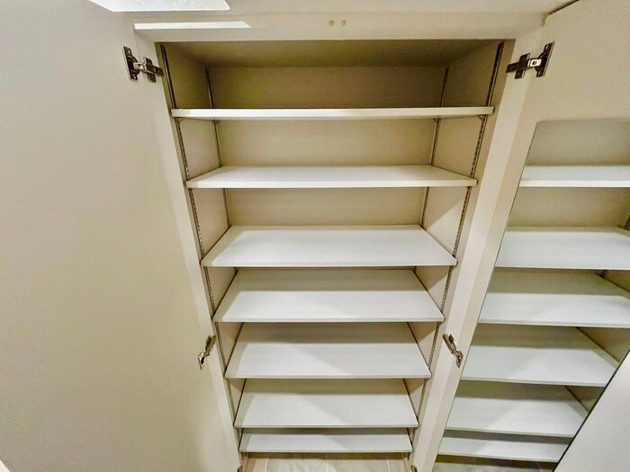 物件内観写真22　(靴箱)