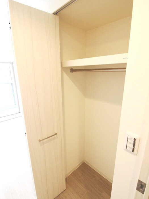 物件内観写真14　(収納)