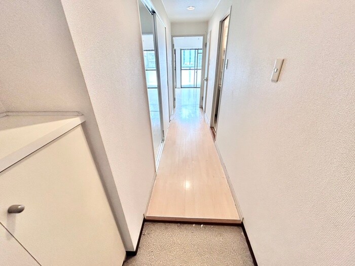 物件内観写真14　(靴箱)