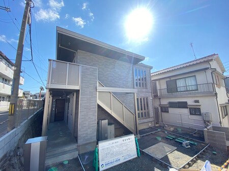 Ｆｌａｔ　ｗｅｌｌ　ｃｏｕｒｔ外観写真