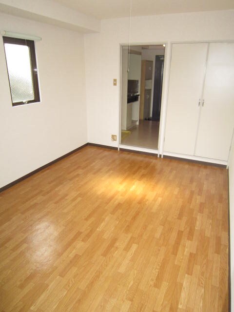 物件内観写真5　(居室)