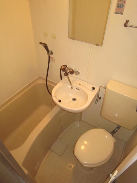 物件内観写真10　(バス／シャワールーム等)