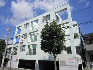 フラワ－マンション外観写真