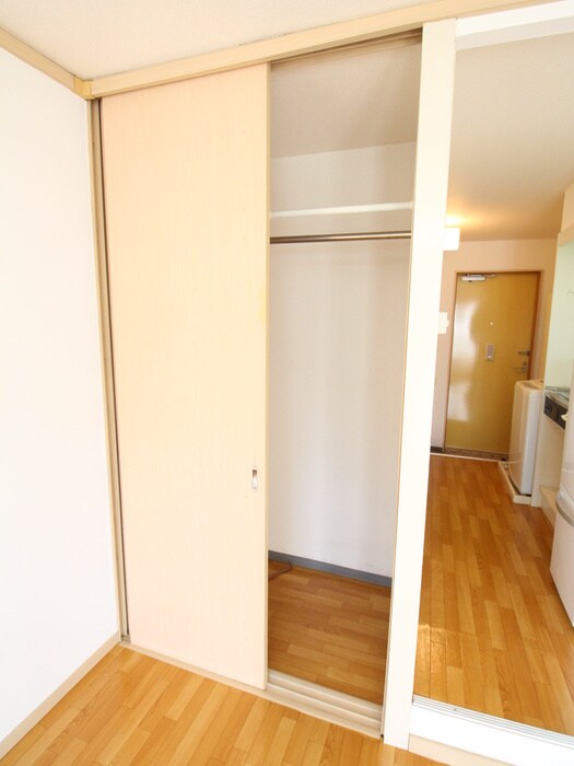 物件内観写真11　(収納)