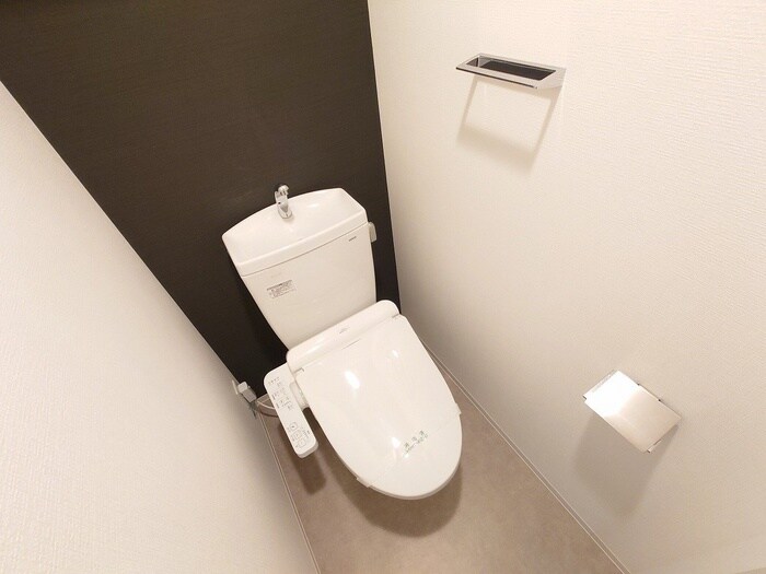 物件内観写真11　(トイレ)