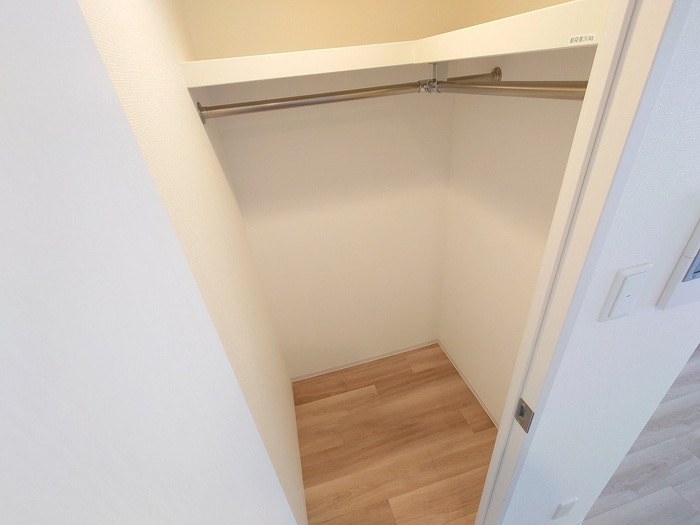 物件内観写真16　(収納)