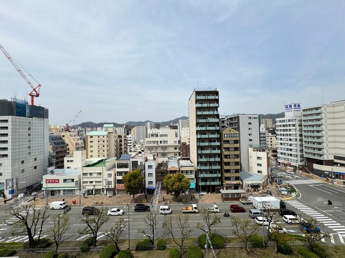 物件内観写真22　(室内からの展望)