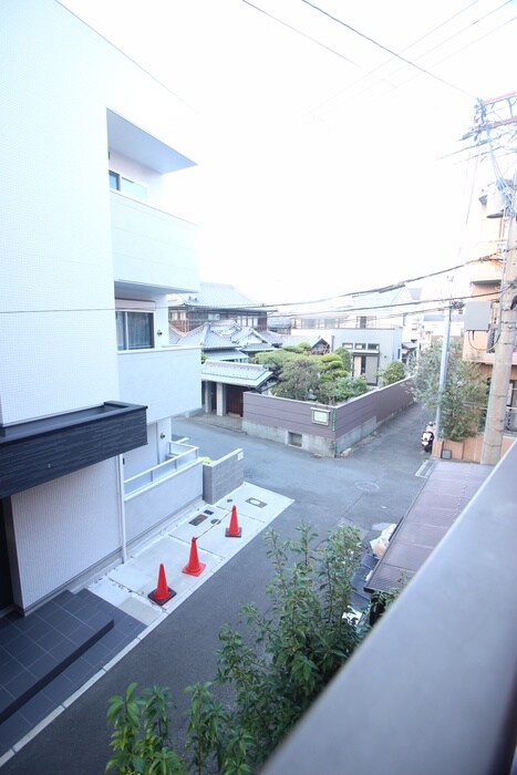 物件内観写真13　(室内からの展望)