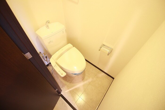 物件内観写真9　(トイレ)