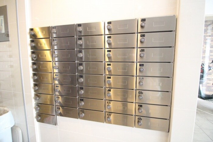 物件外観写真6　(建物設備)