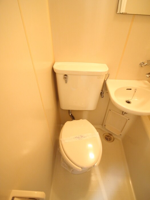 物件内観写真17　(トイレ)