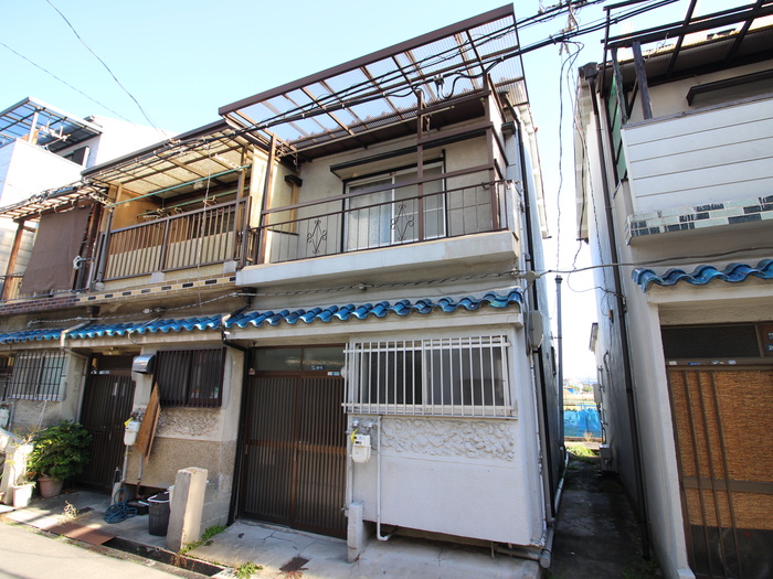 西野々2丁目借家
