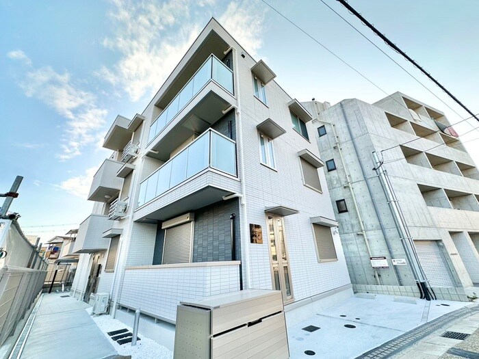 物件外観写真1　(外観写真)