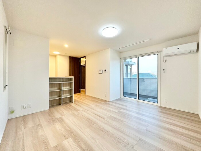 物件内観写真7　(居室)