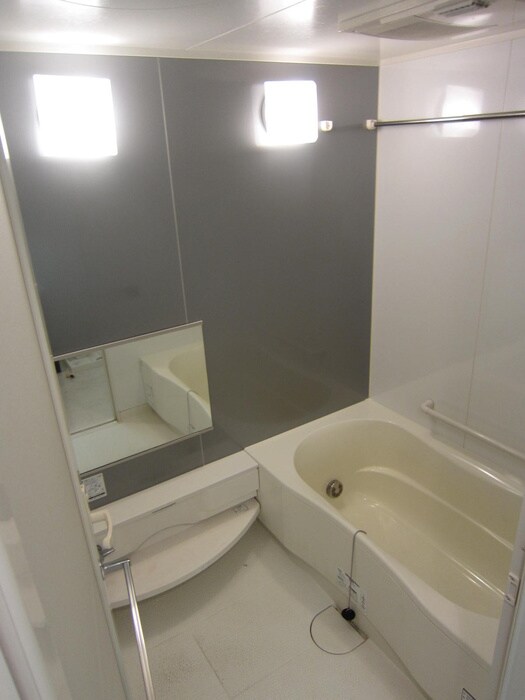 物件内観写真9　(バス／シャワールーム等)