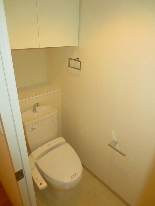 物件内観写真9　(トイレ)