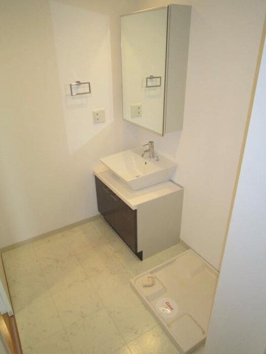 物件内観写真9　(洗面)