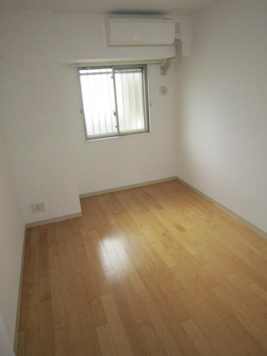 物件内観写真14　(居室)