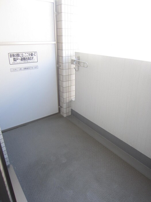 物件内観写真18　(ベランダ・バルコニー)