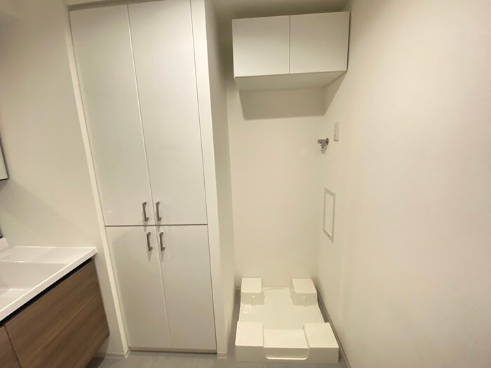 物件内観写真21　(洗濯機置場)