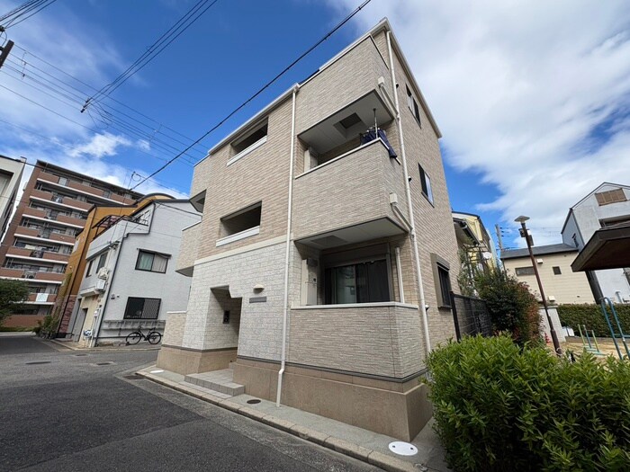 物件外観写真2　(外観写真)