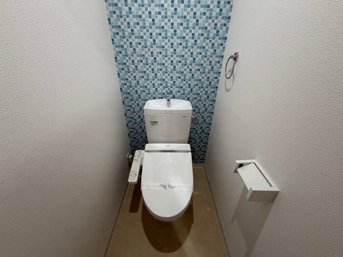 物件内観写真13　(トイレ)