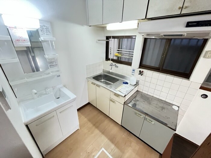 物件内観写真5　(キッチン)