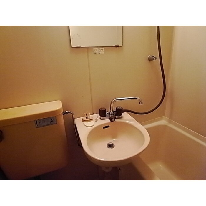 物件内観写真7　(洗面)