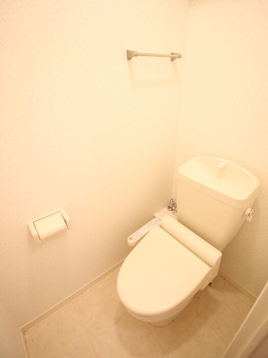 物件内観写真10　(トイレ)