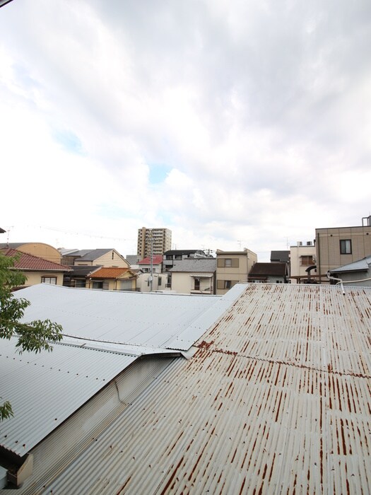 物件内観写真15　(室内からの展望)