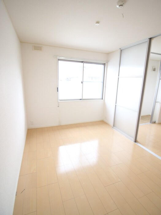 物件内観写真21　(居室)