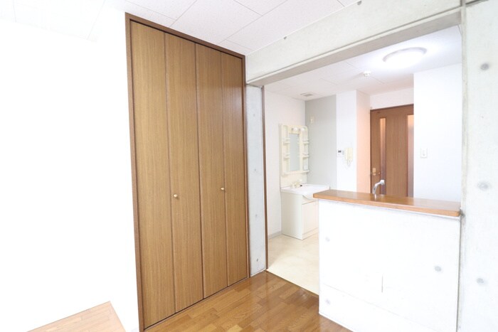 物件内観写真13　(収納)