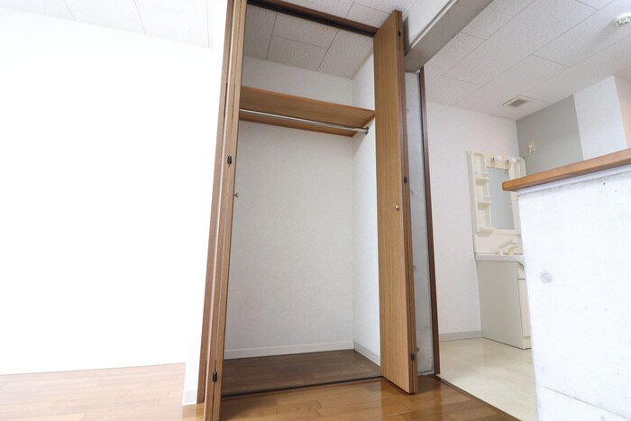 物件内観写真19　(収納)