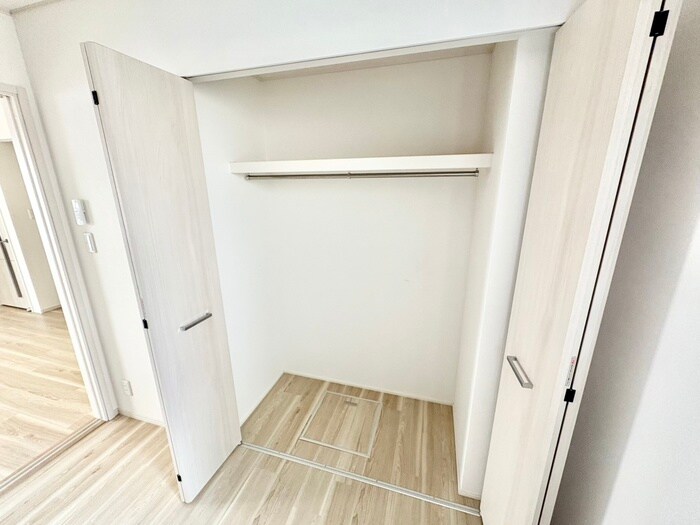 物件内観写真10　(収納)