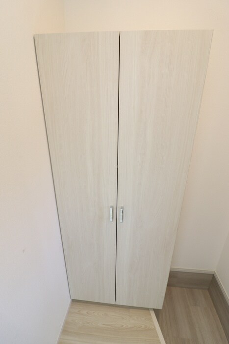 物件内観写真13　(靴箱)