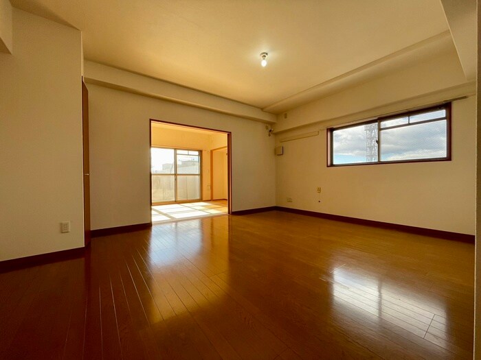 物件内観写真9　(居室)